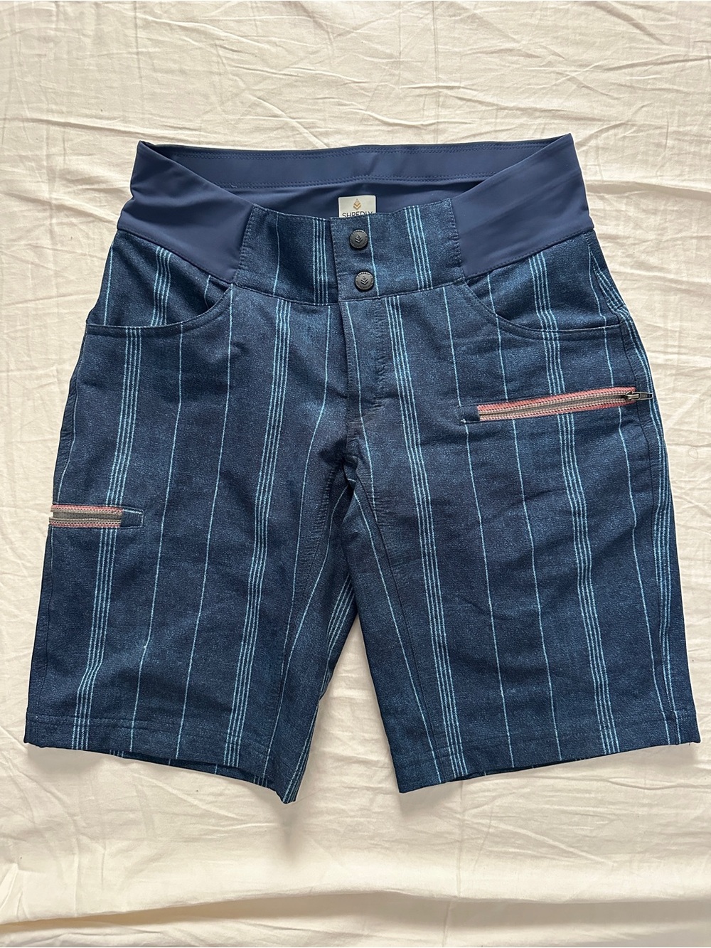 Shredly mountain bike shorts 00